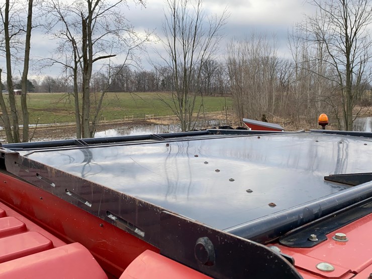 case-ih-6088-image-79