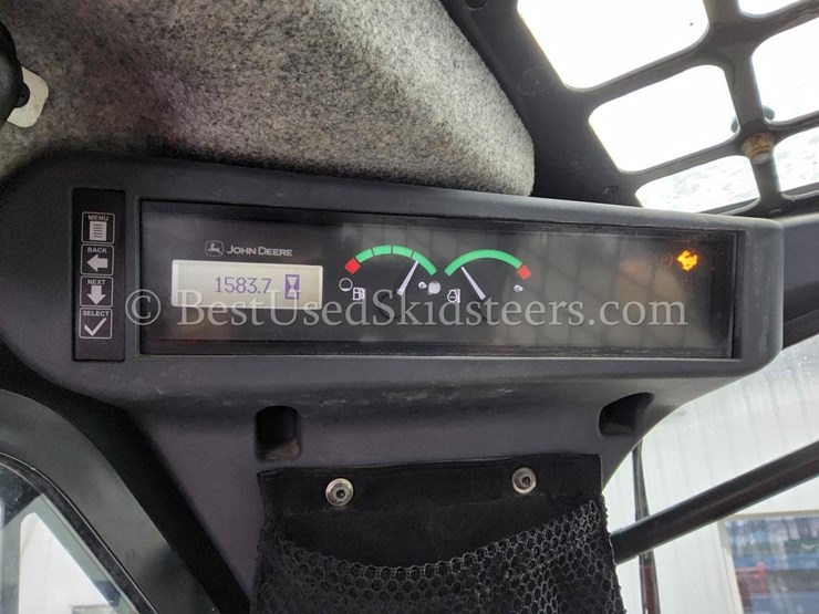 2019-deere-325g-image-15