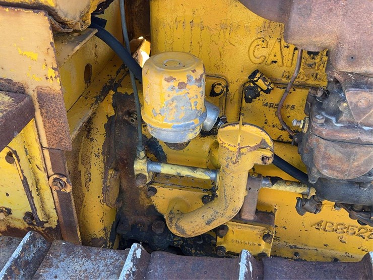 caterpillar-r2-image-16