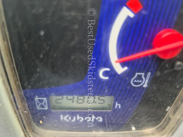 2021-kubota-svl95-2-skid-steer-loader-image-20