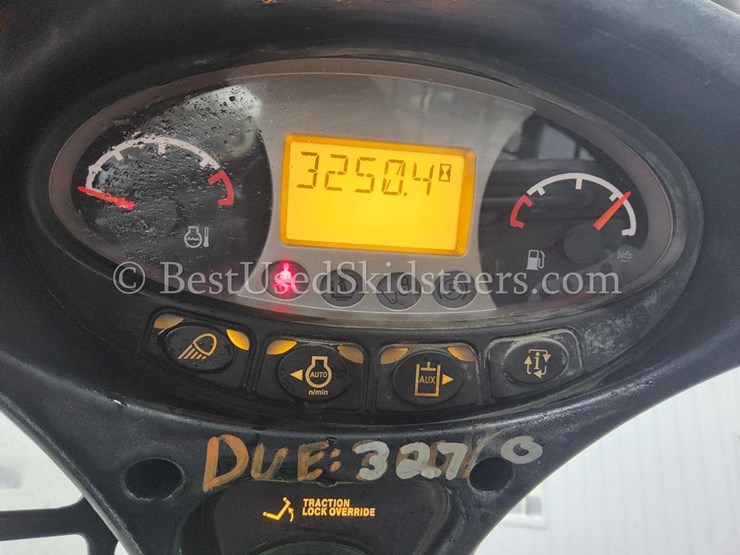 2021-bobcat-t550-image-22