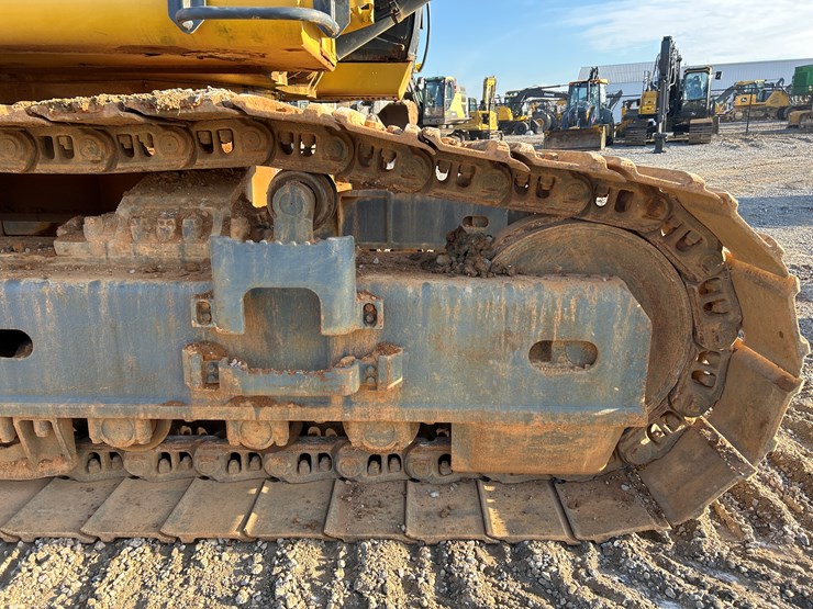 2006-deere-650d-lc-image-82