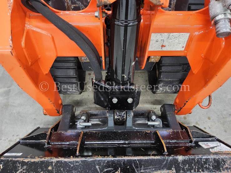 2022-kubota-scl1000-image-15