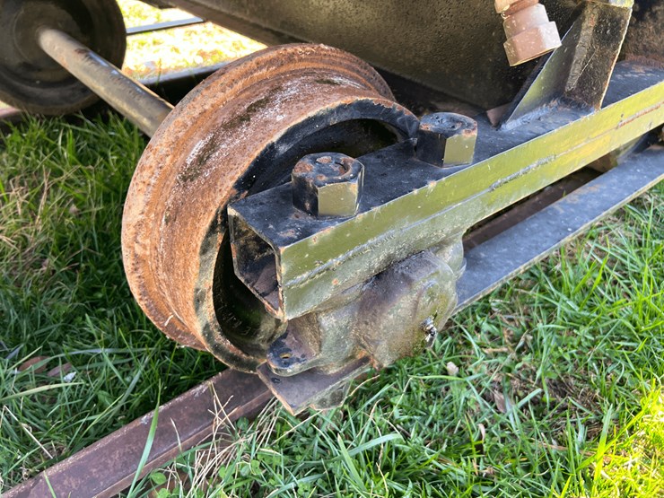 frick-steam-locomotive-with-track-image-206