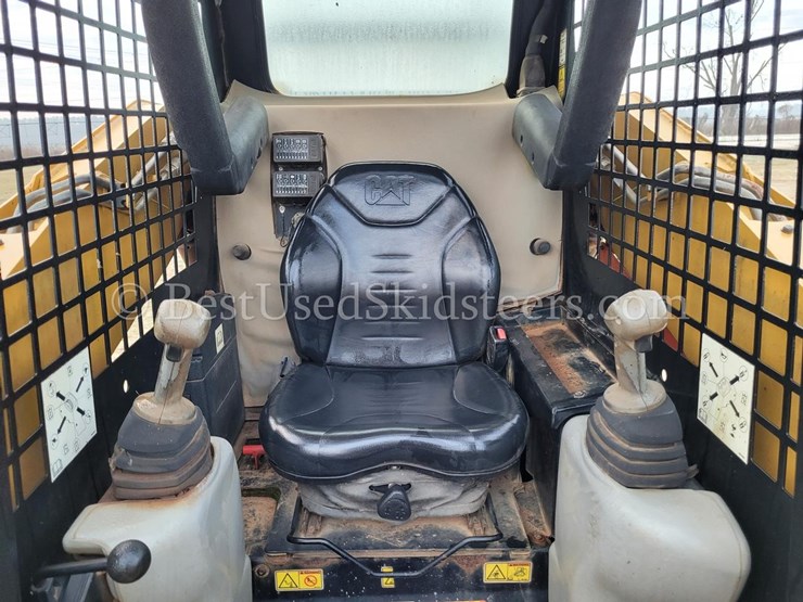 2012-caterpillar-257b3-image-7