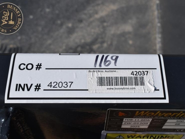 wolverine-bucket-attachment-42037-image-5