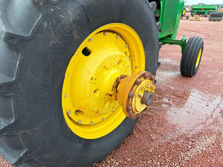 john-deere-4640-image-9