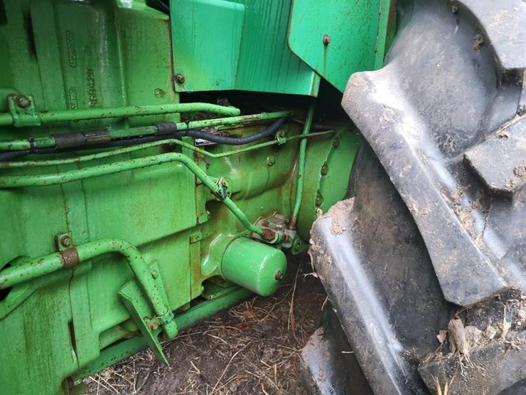 john-deere-8640-image-17