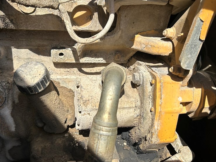 2010-deere-544k-image-50