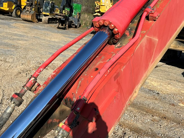 2017-link-belt-700-x2-image-34