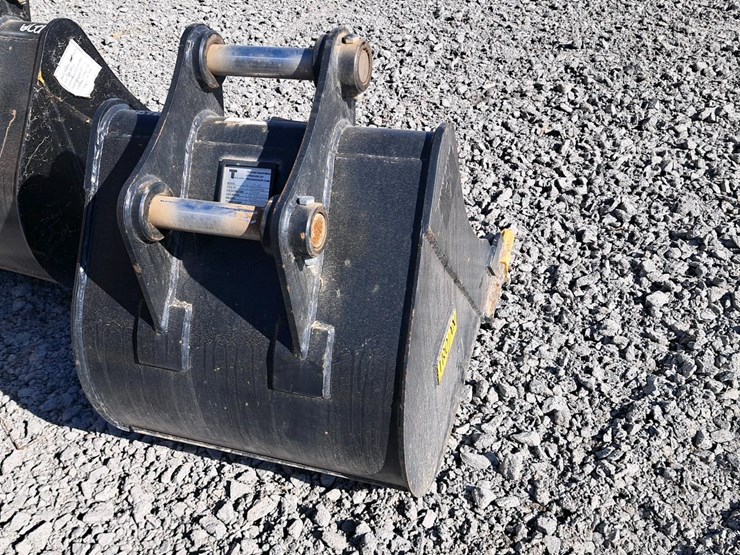 #319-•-trojan-excavator-bucket-image-4