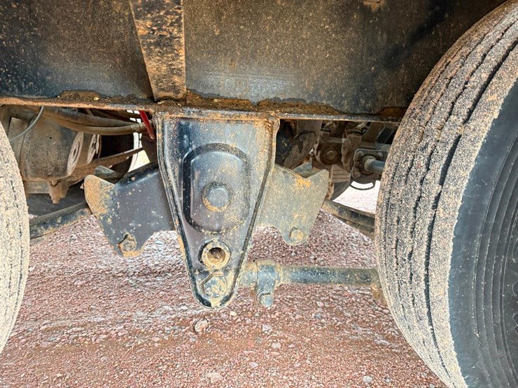 #193-•-lot-193-image-10