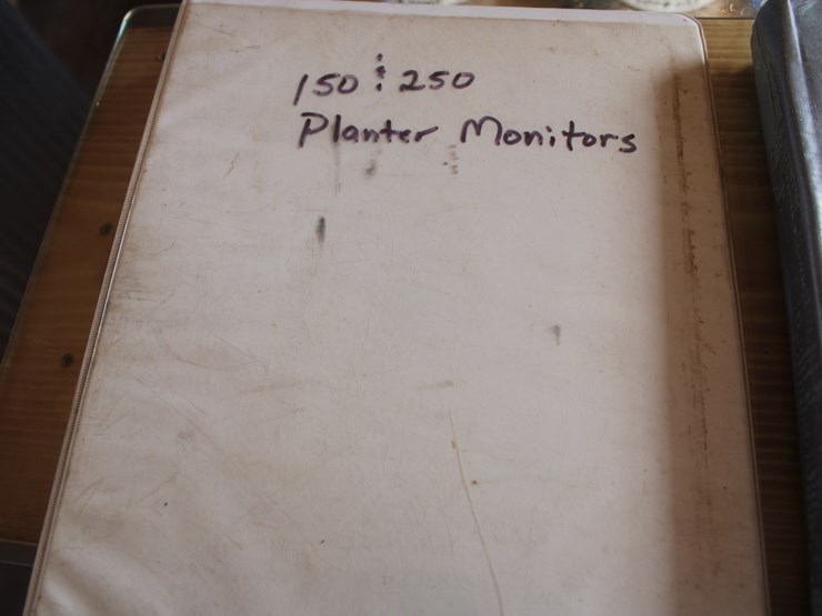 john-deere-7200-image-73