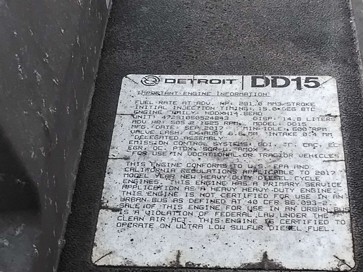 2018-freightliner-cascadia-126-image-19