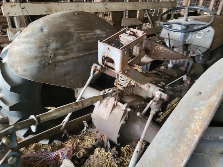 ferguson-to20-image-38