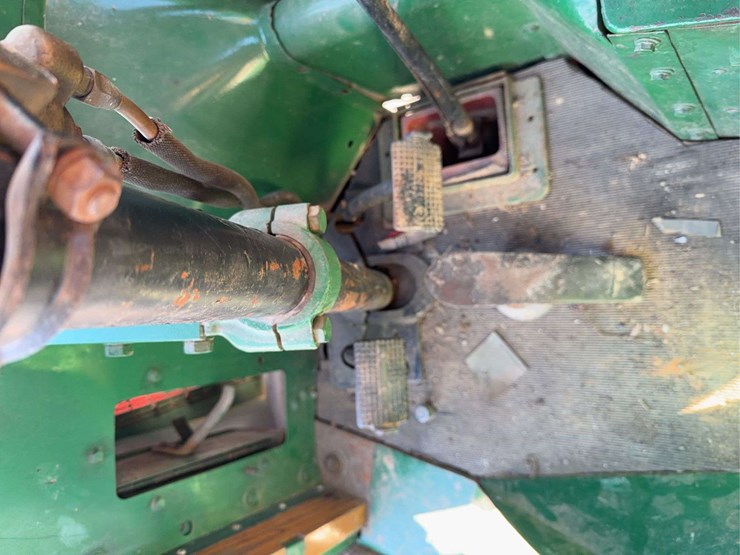 autocar-u70-truck-tractor-image-34