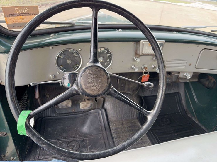 1951-international-l-112-image-15