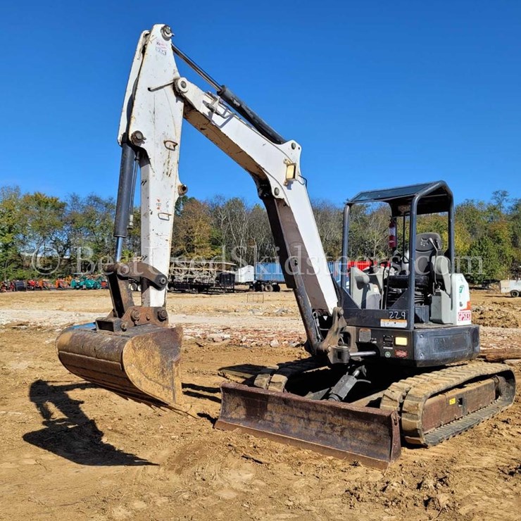 2016 BOBCAT E45
