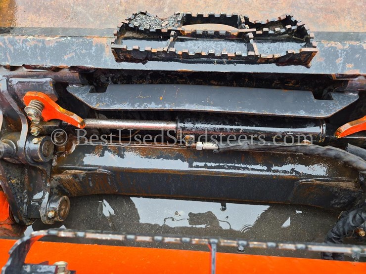 2022-kubota-svl97-2-image-13