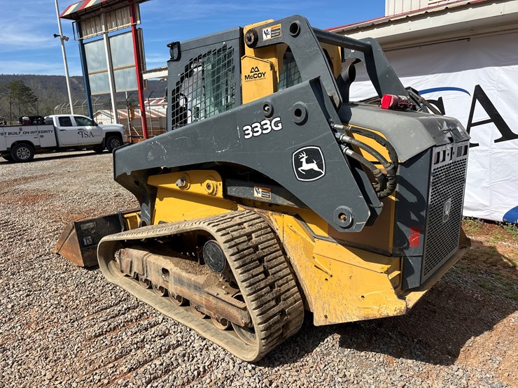 2011-deere-333g-image-3