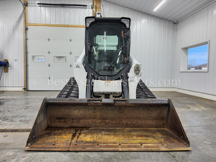 2022-bobcat-t770-image-5