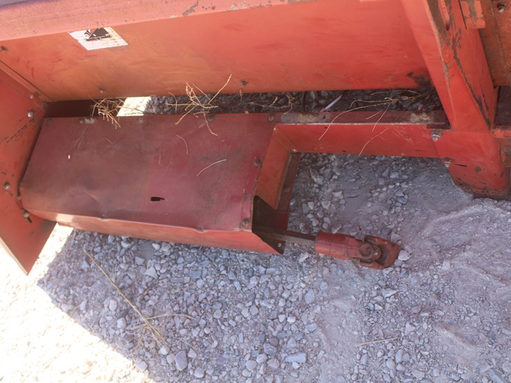 case-ih-1063-image-16