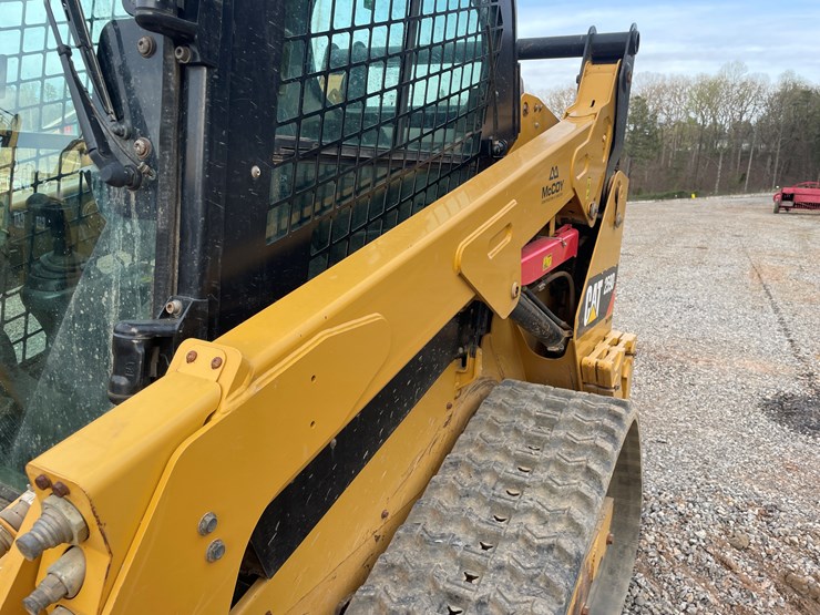 2017-caterpillar-259d-image-14