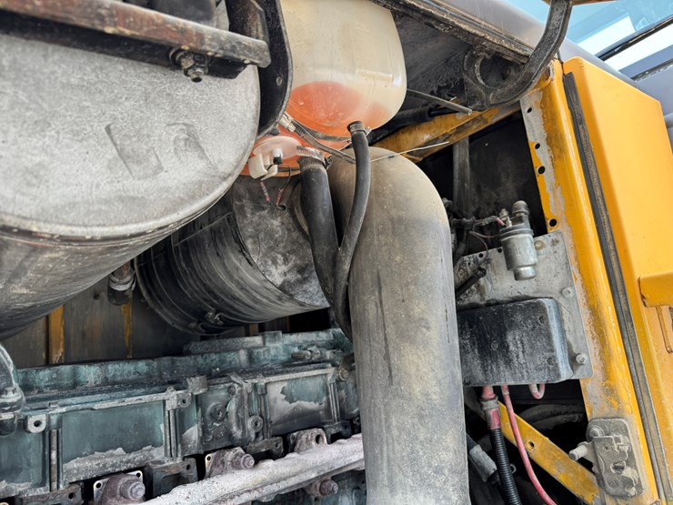 2007-volvo-l120f-image-60