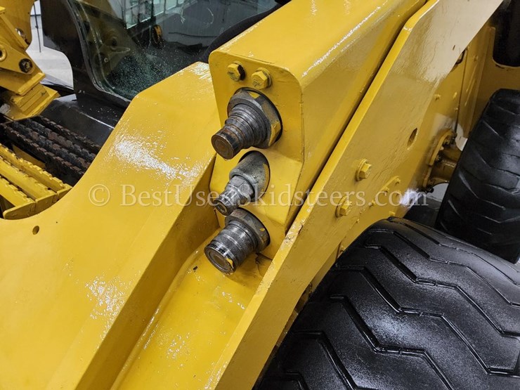 2015-caterpillar-272d2-image-12