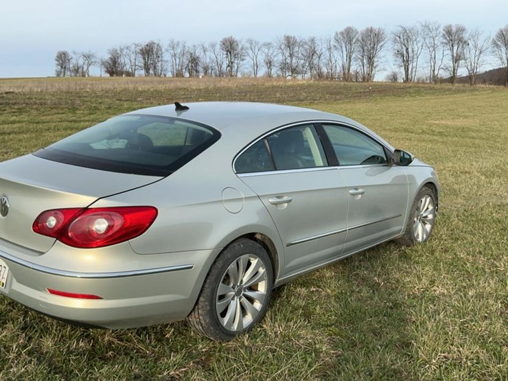 #510-•-2009-volkswagen-passat-image-5