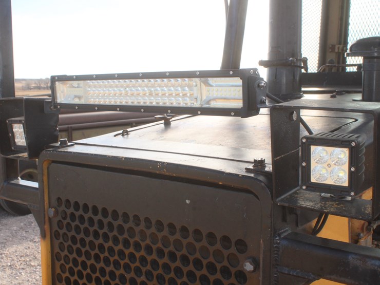 1990-komatsu-d37e-image-71