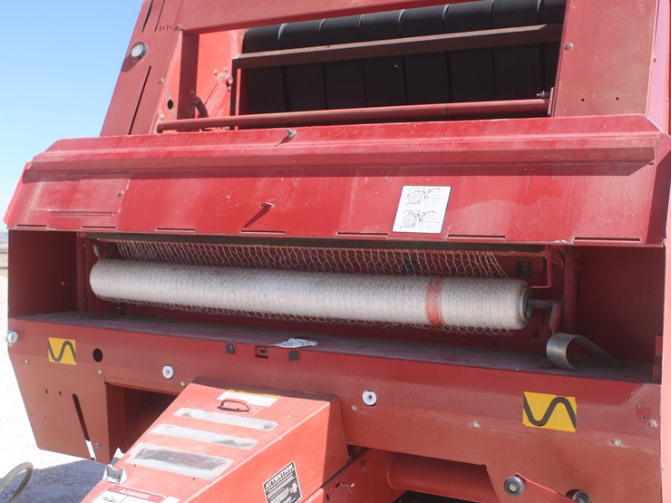 new-holland-664-image-14