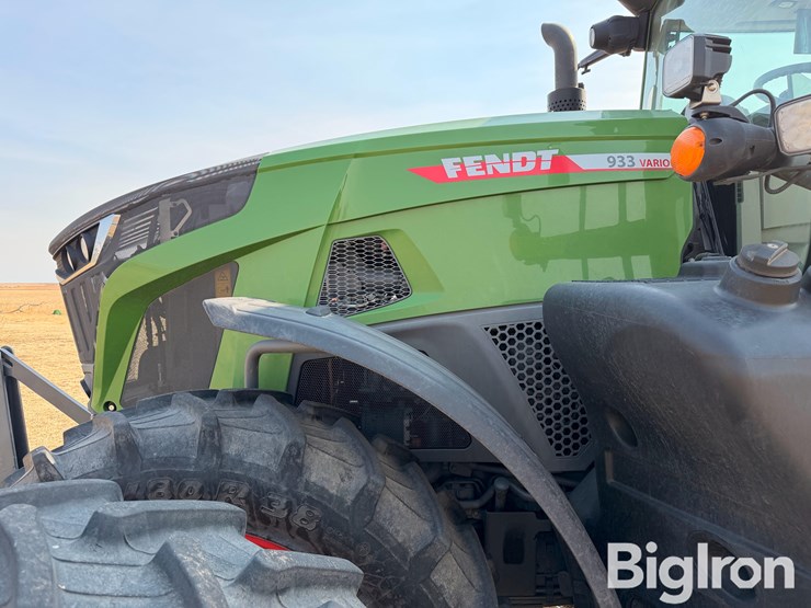 2024-fendt-933-vario-image-9