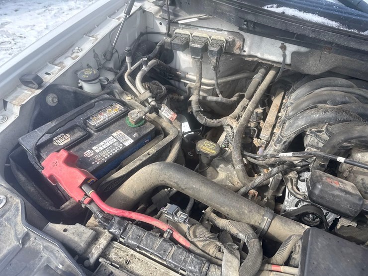 2010-ford-f150-image-28