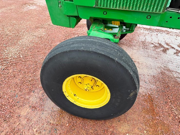 john-deere-4640-image-12