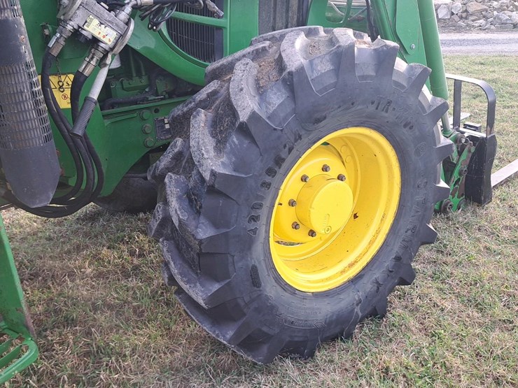 2010-john-deere-6230-image-41