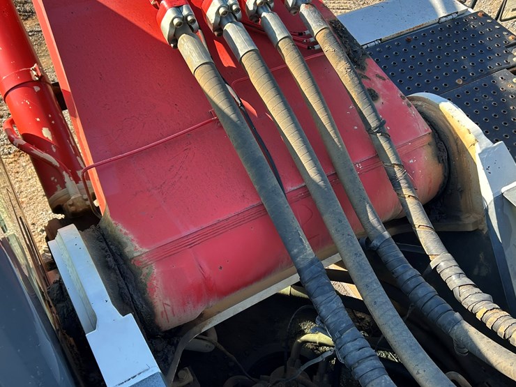 2017-link-belt-700-x2-image-43