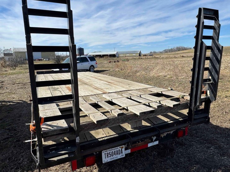tri-axle-flat-deck-trailer,-ramps,-ball-hitch,-20'-x-8'-image-15