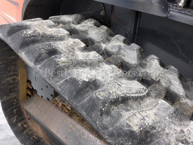 2019-kubota-svl95-2-skid-steer-loader-image-18