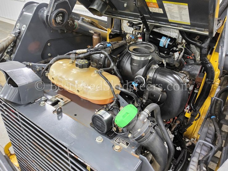 2023-deere-325g-image-24