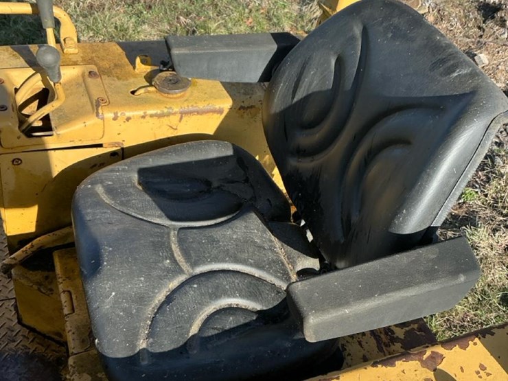 #350-•-1978-komatsu-d31-16-dozer-image-12