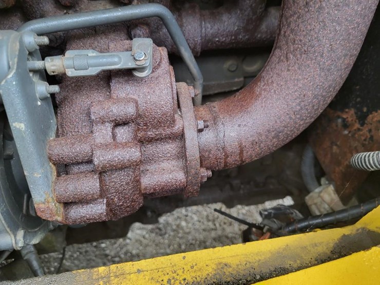 2012-yale-forklift-image-24