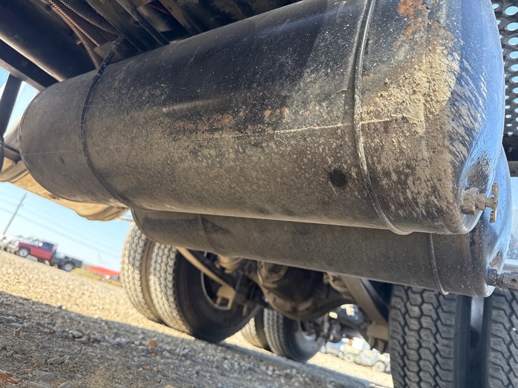 2011-international-prostar-image-24