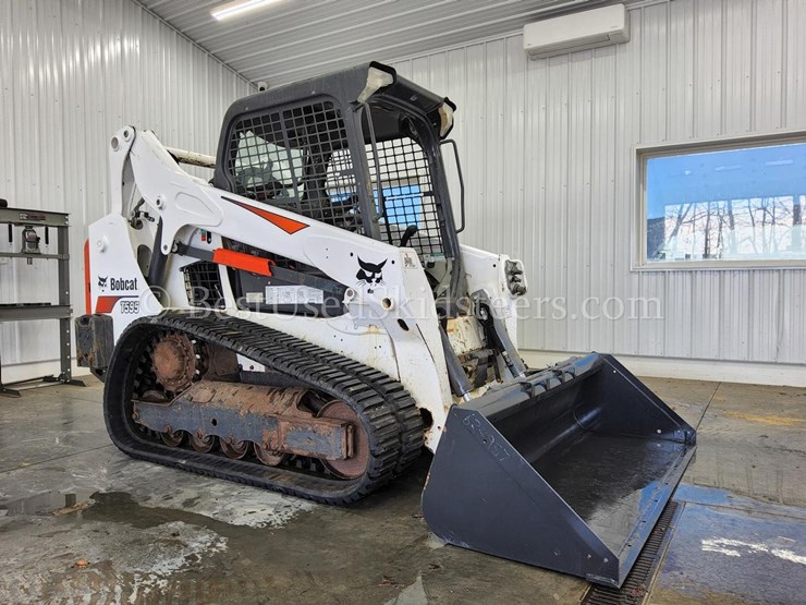 2019-bobcat-t595-image-7