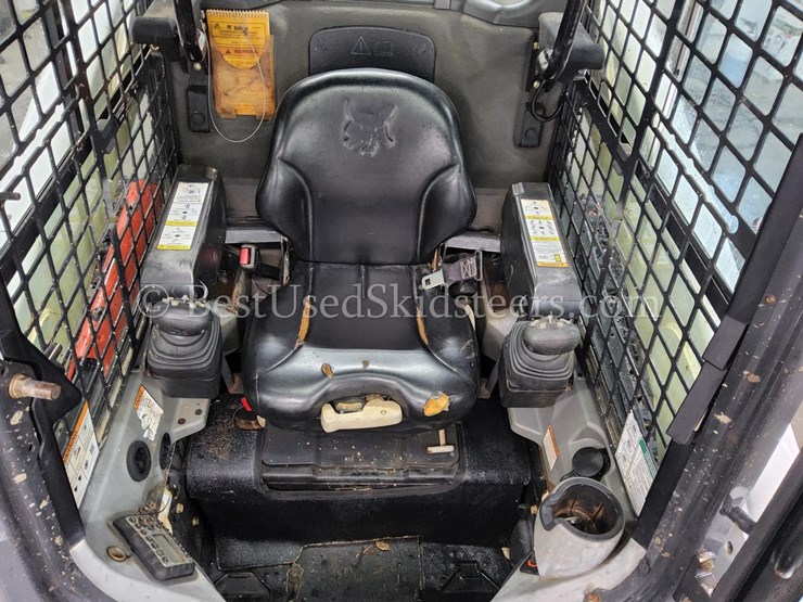 2017-bobcat-t770-image-19