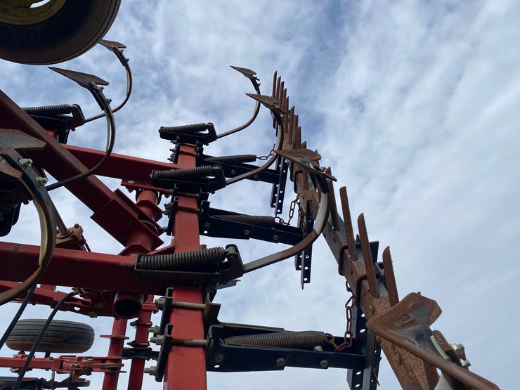 case-ih-4300-image-31