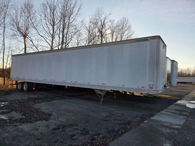 2013-great-dane-van-image-17