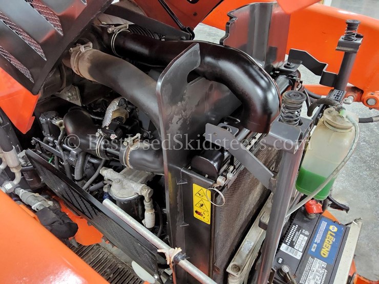 2017-kubota-l3560-image-10