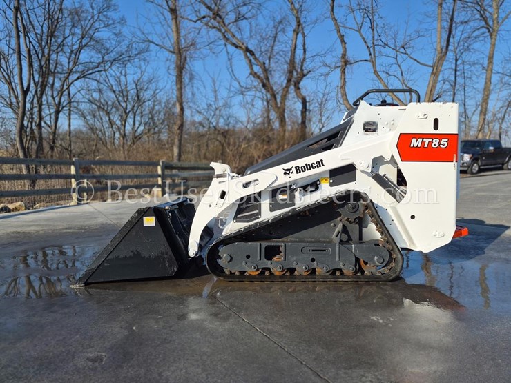 2016-bobcat-mt85-image-1