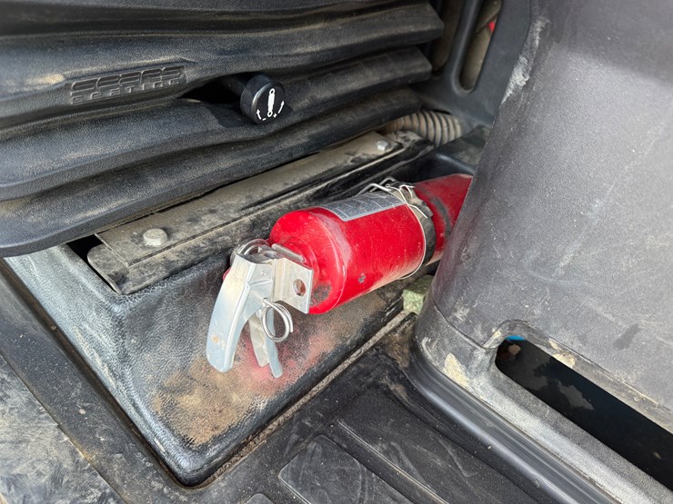 2015-apache-as720-image-101